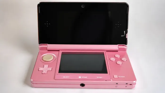 Nintendo 3 ds LEIA