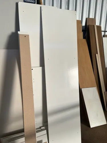 Mdf e acessórios para armário