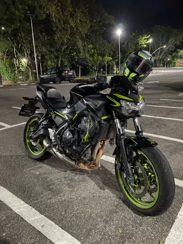 Kawasaki Z 650 2021