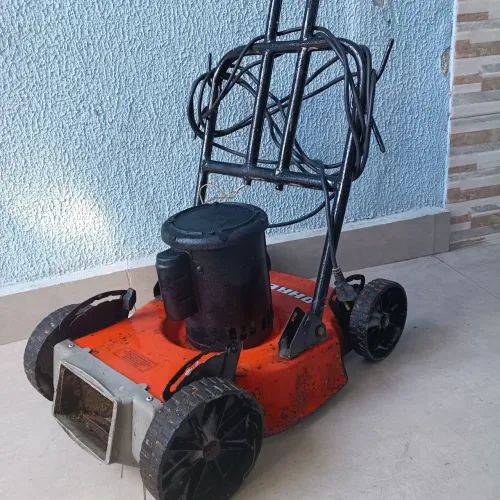 Cortador de grama marca Bohrer
