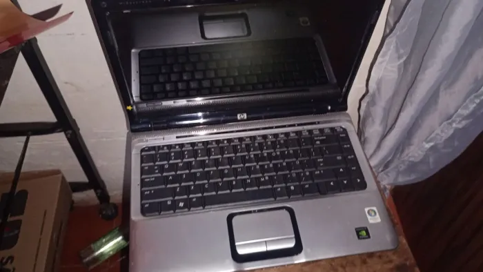Computador HP Pavilion Entertainment PC - venda das peças