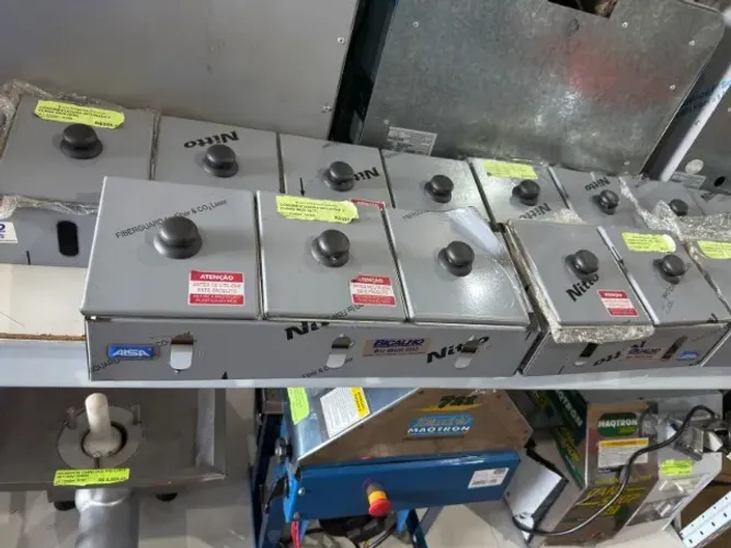 CONDIMENTADORA DE INOX 
