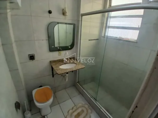 Apartamento - / Residencial / Centro