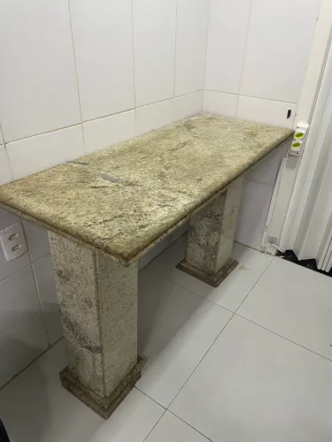 Aparador de Granito bege