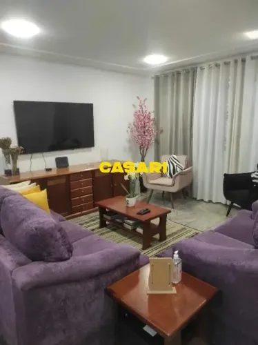 Sobrado com 3 Dormitórios e Espaço Gourmet à Venda ou Aluguel no Campanário - Diadema/SP
