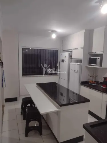 Sobrado com 3 quartos sendo 1 suíte, 2 vagas, Vila Helena, Santo André REF: 13691