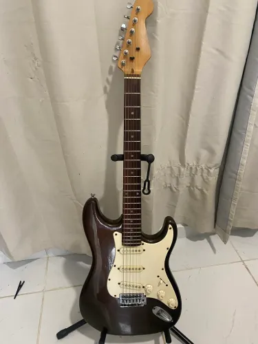 Guitarra Kashima