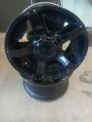 Roda liga leve aro 16 caminhonete