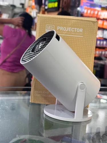 Projetor smart com 130 polegadas
