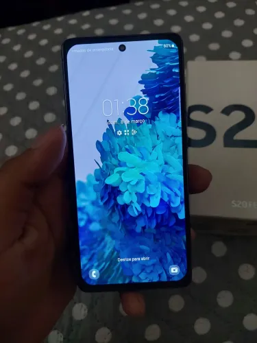 Samsung s20fe