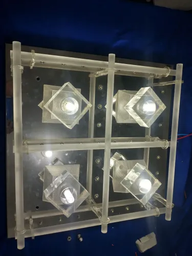 Lustre com barra de vidro