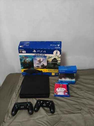 PS4 slim