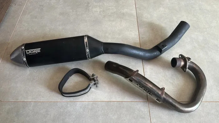 Vende-se escapamento DORE XRE 300