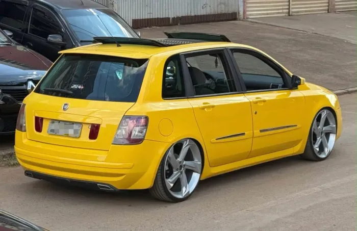 Fiat Stilo 1.8 Sporting Flex 8V 5P 2009