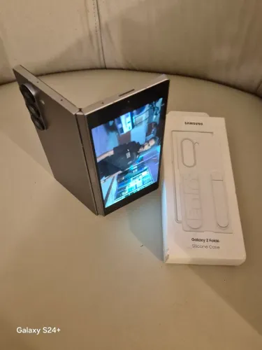 Samsung Galaxy Z Fold6 512gb prata+ case standing branca