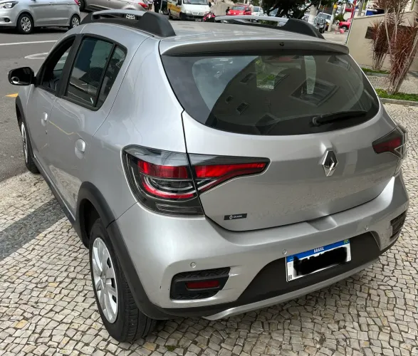 Renault Stepway Zen Flex 1.0 12V Mec. 2025