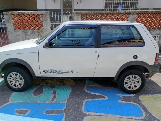 Fiat Uno Mille WAY Economy 1.0 F.flex 2P 2013