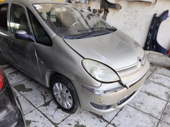 VENDE-SE PEÇAS XSARA PICASSO 2.0 2008 - COM NOTA FISCAL 