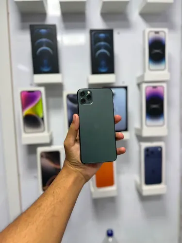 IPHONE 11 PRO MAX 64 GB TELA NOVA - 1.499,00