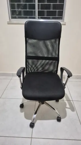 CADEIRA ERGONÔMICA - SEMINOVA USADA POUQUÍSSIMAS VEZES