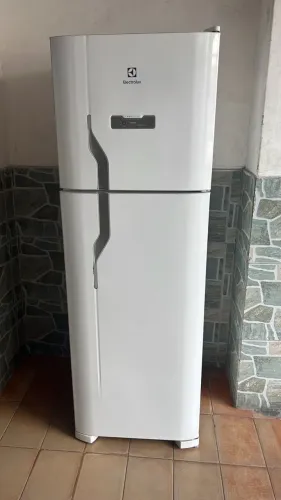 Geladeira Electrolux duas portas