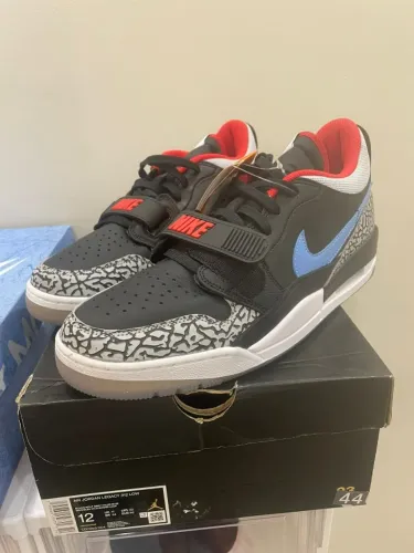 Jordan Legacy 312 Low "Black Valor Blue"