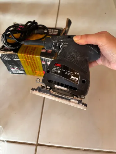Lixadeira de palma 200w modelo 7232 Skil