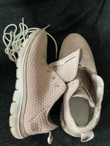 Tenis Sketch 37