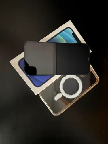 iPhone 12