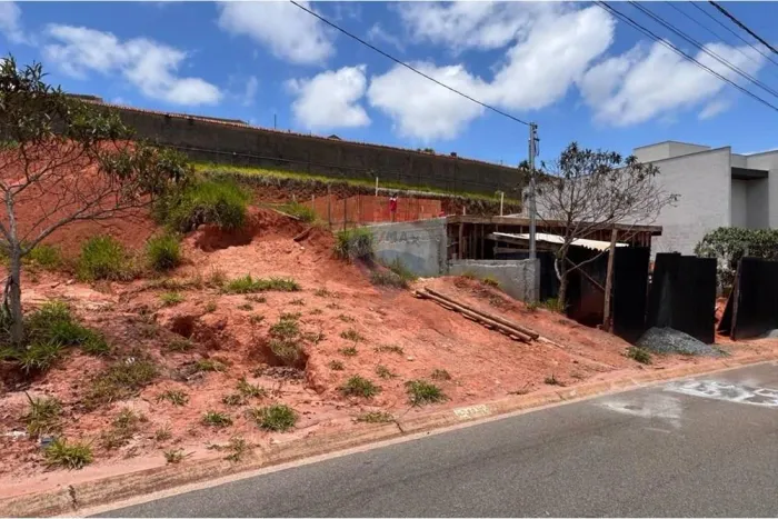 Terreno em Condomínio Fechado Euroville II | Bragança Paulista-SP