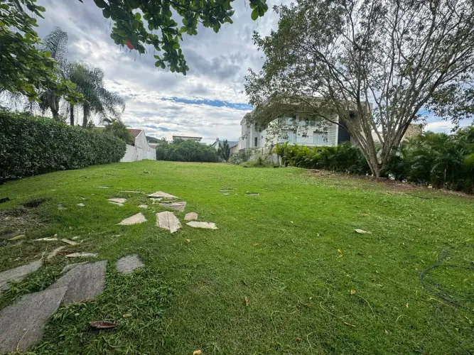 Barra da Tijuca - condomínio mansoes  - terreno