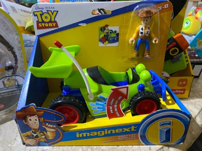 Carro Imaginext edição 25 anos Woody Toy Story