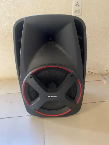 Vendo caixa de som mundial