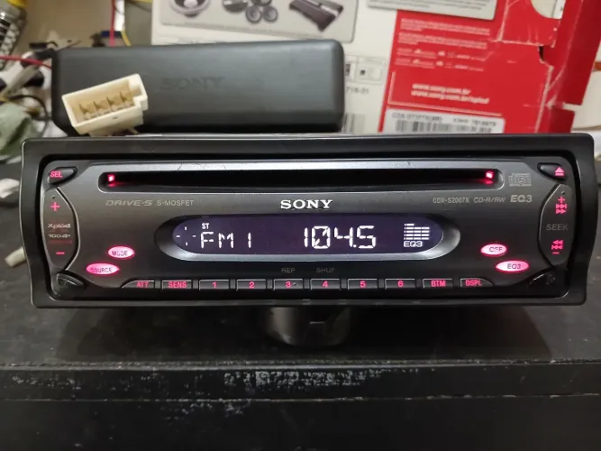 CD player automotivo Sony Xplod CDX-S2007X