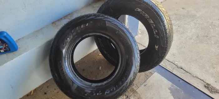 PNEUS 235 75 R15 PIRELLI SCORPIONS