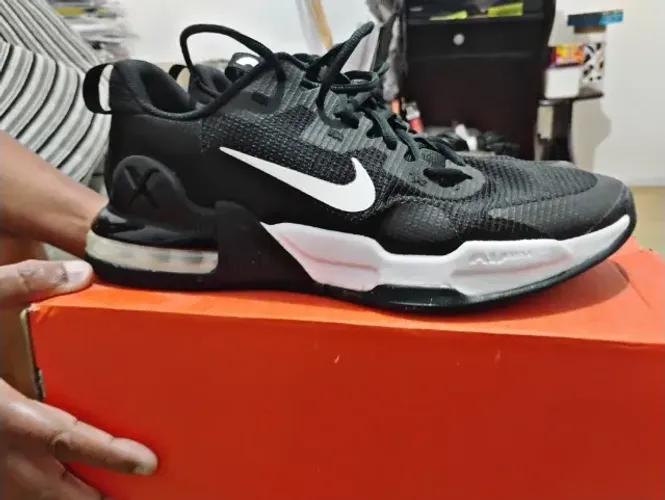 tenis NIKE air max alpha 5 original