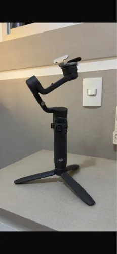 Estabilizador DJI OSMO mobile 6 cor cinza