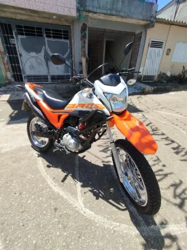 Honda Bros Nxr flex completa freio a disco nas duas rodas em dias no ponto de tranferir