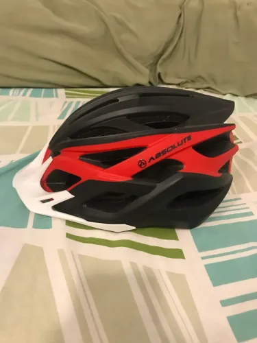     Capacete Absolute Usado Apenas 4 Vezes