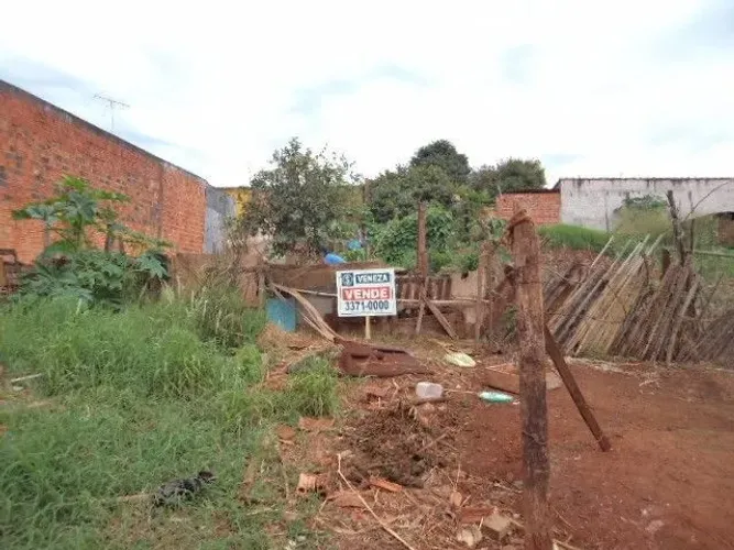 Terreno à venda por R$ 40000.00, 258.75 m2 - PARQUE UNIVERSIDADE - LONDRINA/PR