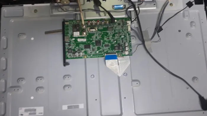 Vd Tv Lg 29polegadas com a placa principal queimada. Obs A placa esta cita no anúncio 