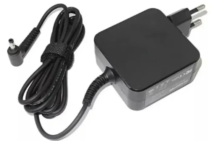 Carregador Notebook Pino Fino Lenovo 20v 2.25a 45w 4mm x 1.7mm