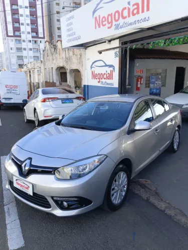Renault Fluence Sed. Dyn. Plus 2.0 16V Flex Aut. 2016