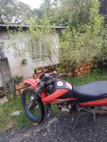 Bros 125 boa e barata 