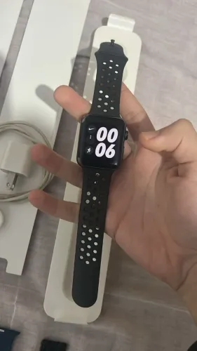 Apple watch Series 3 Nike