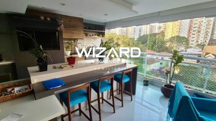 Apartamento mobiliado, 3 suítes, varanda gourmet, churrasqueira, lazer completo, Campo Bel