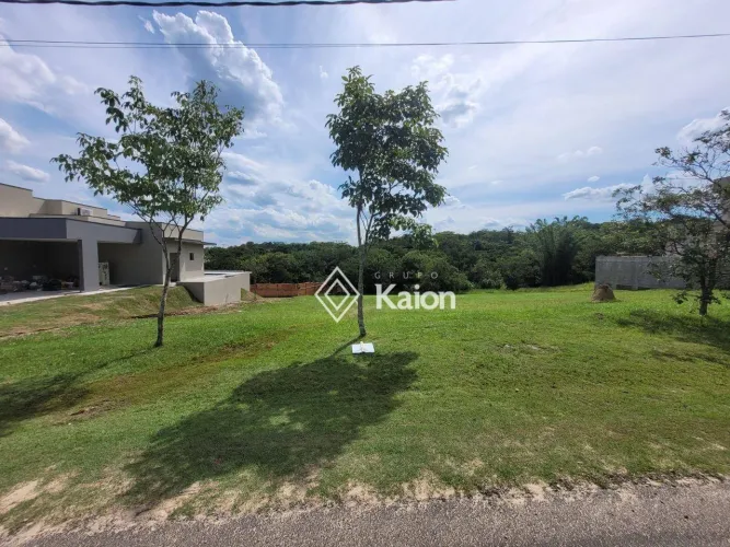 Terreno à venda no Condomínio Terras de Mont Serrat em Salto/SP