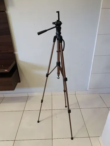 Tripé