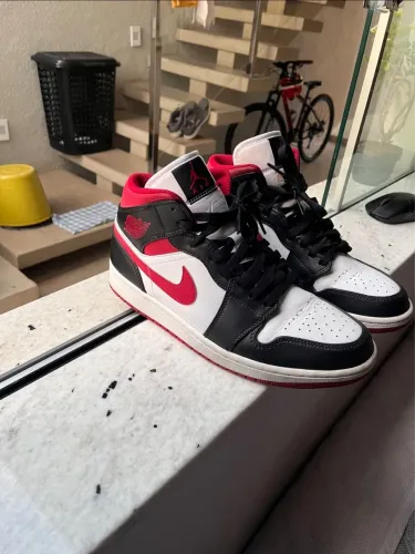 Air Jordan 1 mid metallic red original - tamanho 42