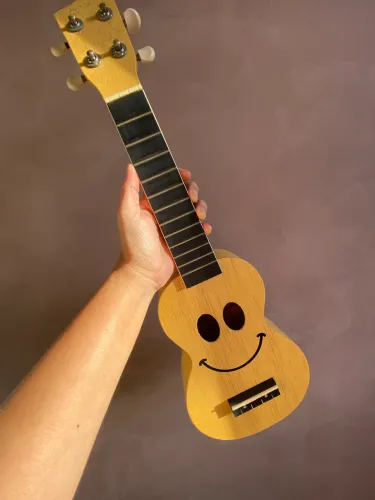 OPORTUNIDADE Ukulele Mahalo Smile Soprano Acústico